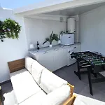 Daire Modern - Roof Terrace - Close To
