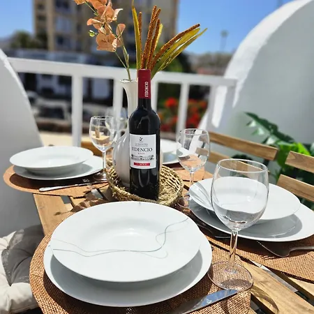 Modern - Roof Terrace - Close To