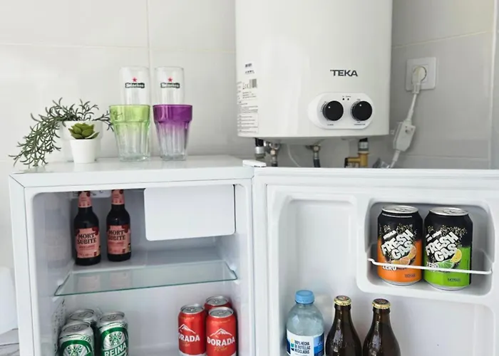 Modern - Roof Terrace - Close To *