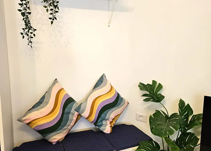 Modern - Roof Terrace - Close To ארונה