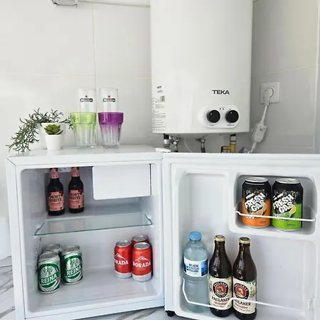 Modern - Roof Terrace - Close To *