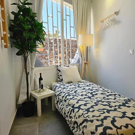 Modern - Roof Terrace - Close To Lejlighed